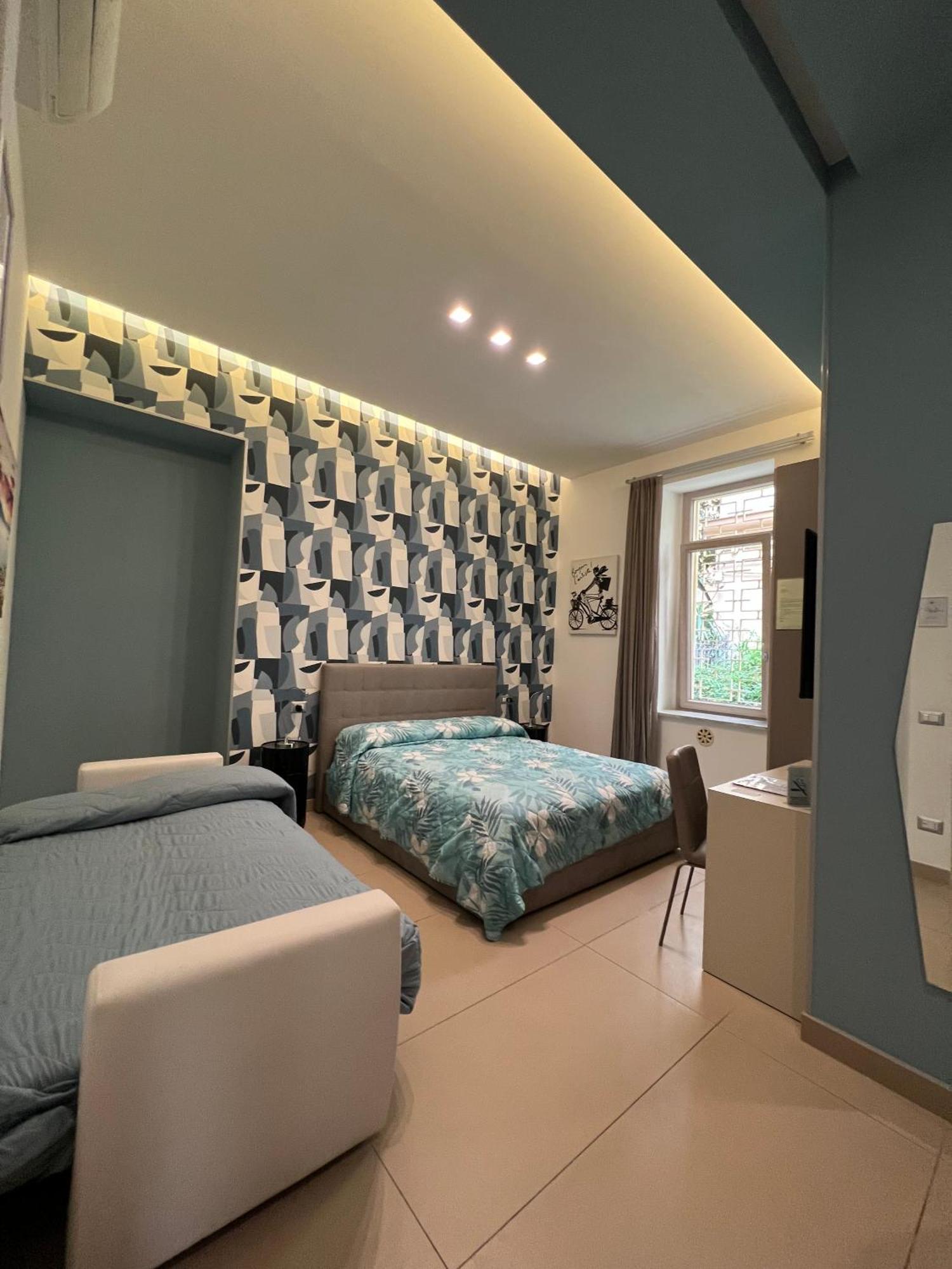 Couette-café Wanda 2*